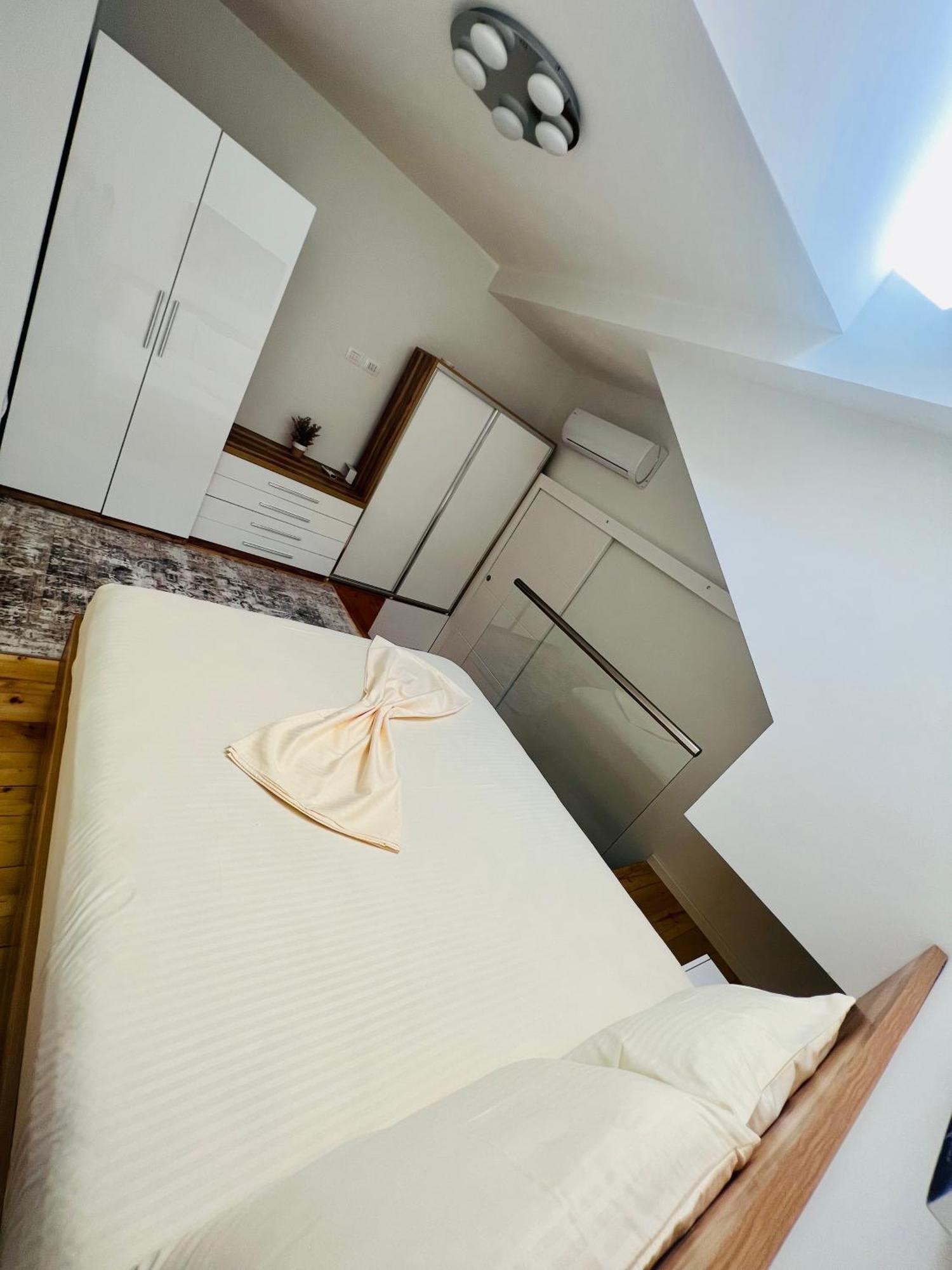 Te Nana Home Shkodër Extérieur photo